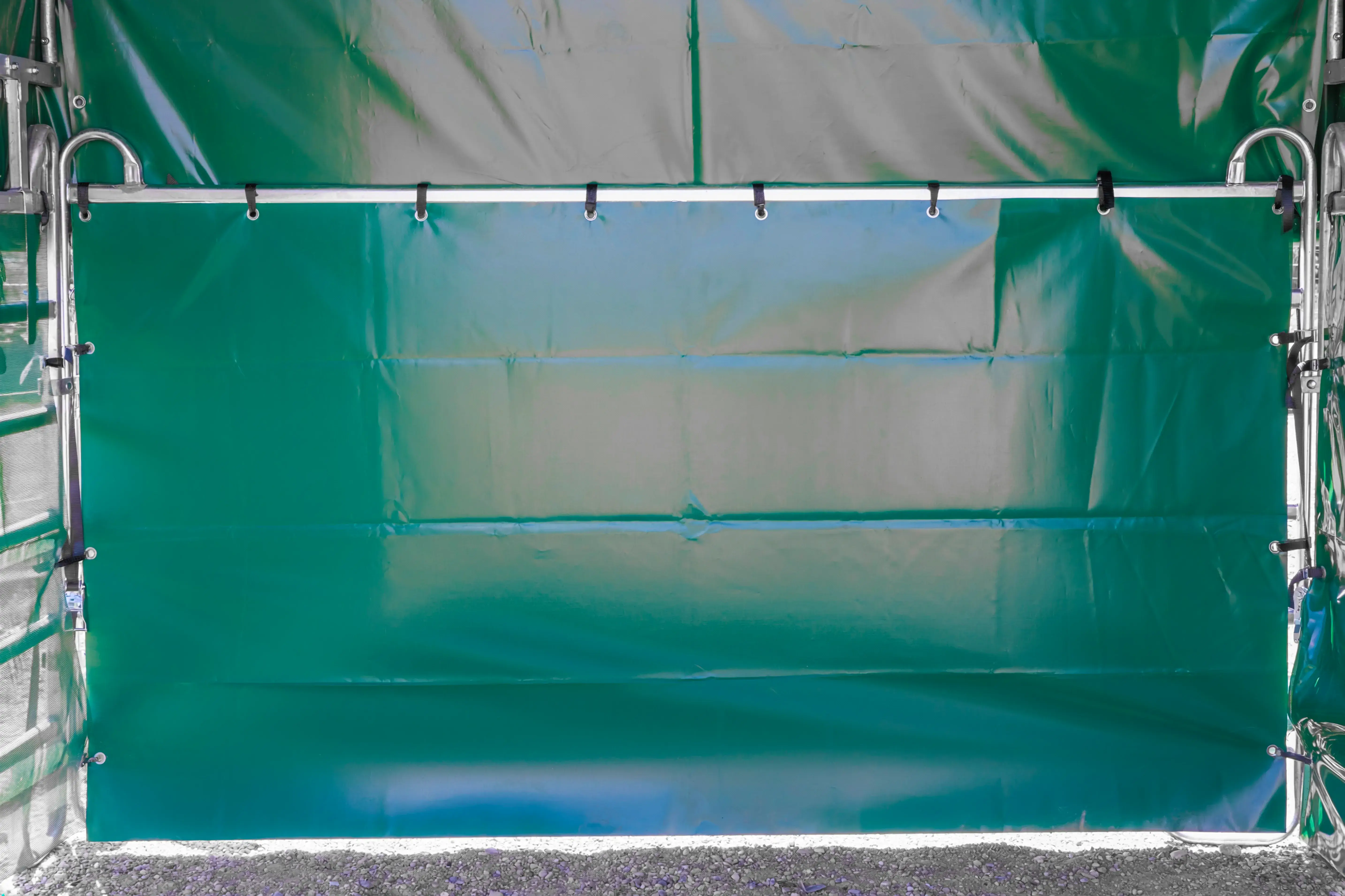 KERBL PVC Seitenplane zum Wind- und Regenschutz für mobiles Weidezelt
